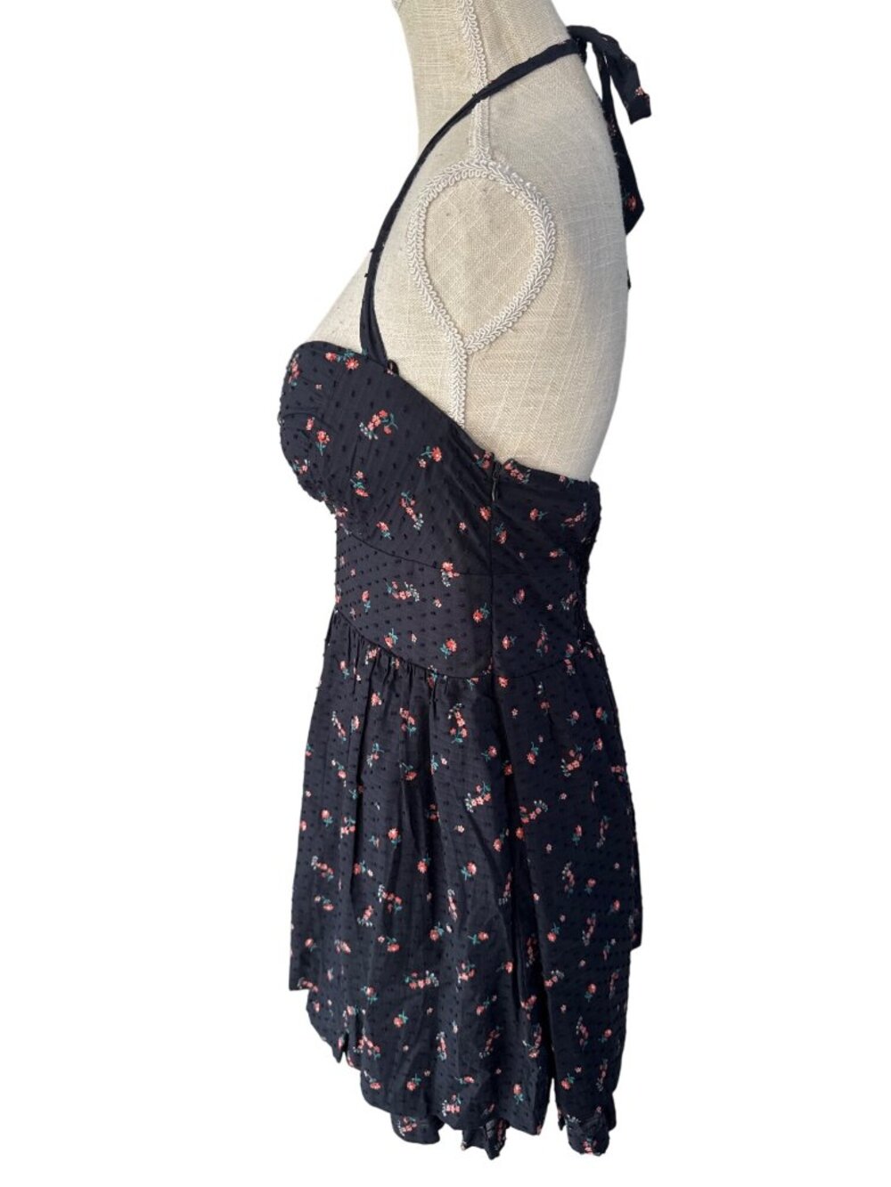 Guess Floral Halter Dress Black With Dotted Texture & Red Flowers Zip Back Size - Picture 2 of 11